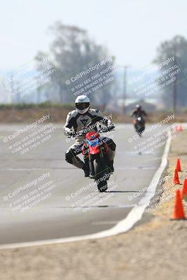 media/Sep-20-2025-TrackDaz (Sat) [[27f0cde673]]/B Group/220pm (Turn 9)/